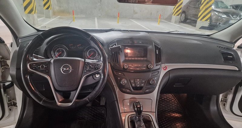 Opel Insignia cena 40500 przebieg: 183500, rok produkcji 2014 z Gdańsk małe 254